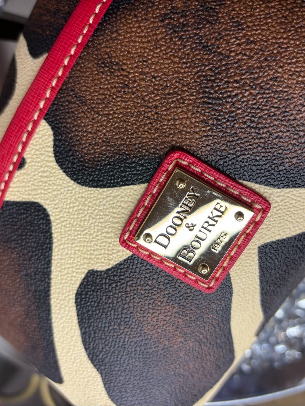 Dooney & Bourke Giraffe Print Crossbody EUC - Picture 4 of 17